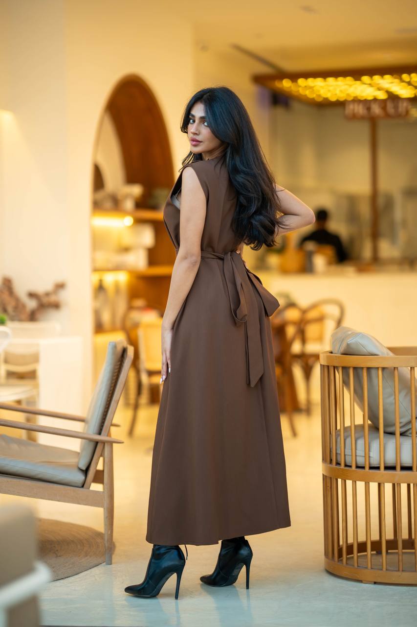 Crepe Dress in Brown.C;1072