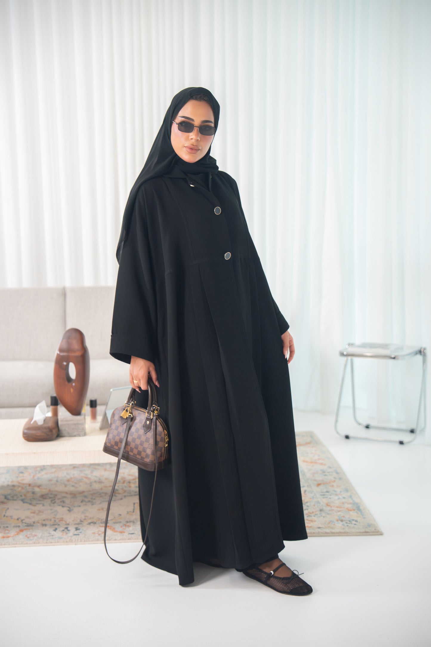 عباية ليالي – أناقة كلاسيكية في كريب كوبا