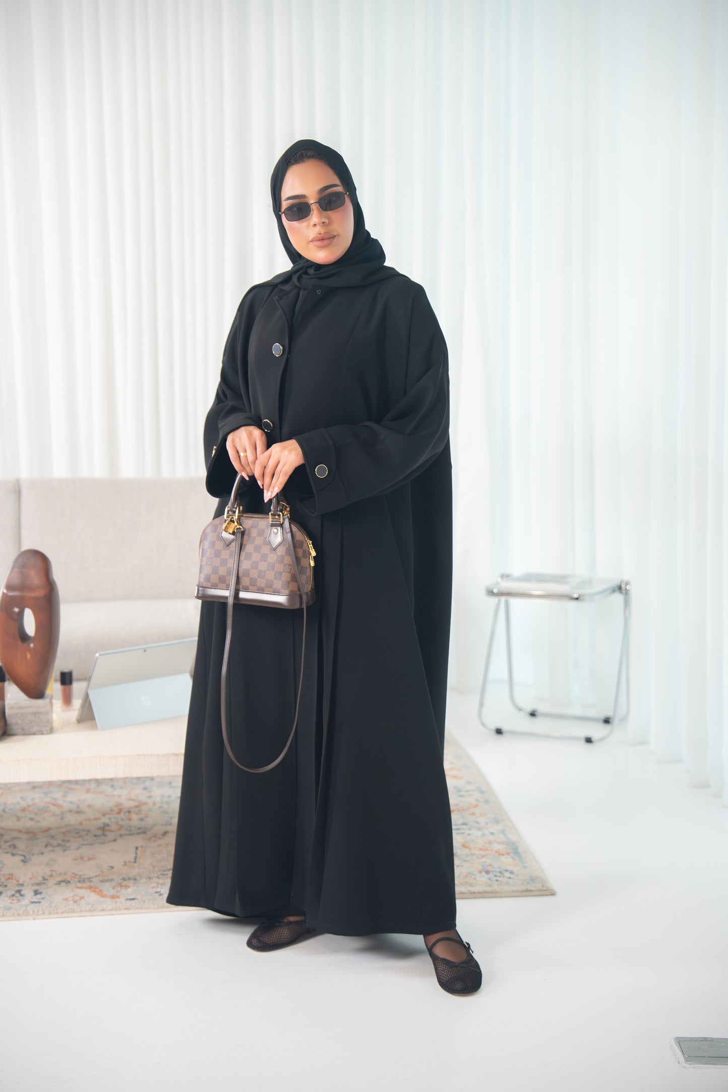 عباية ليالي – أناقة كلاسيكية في كريب كوبا