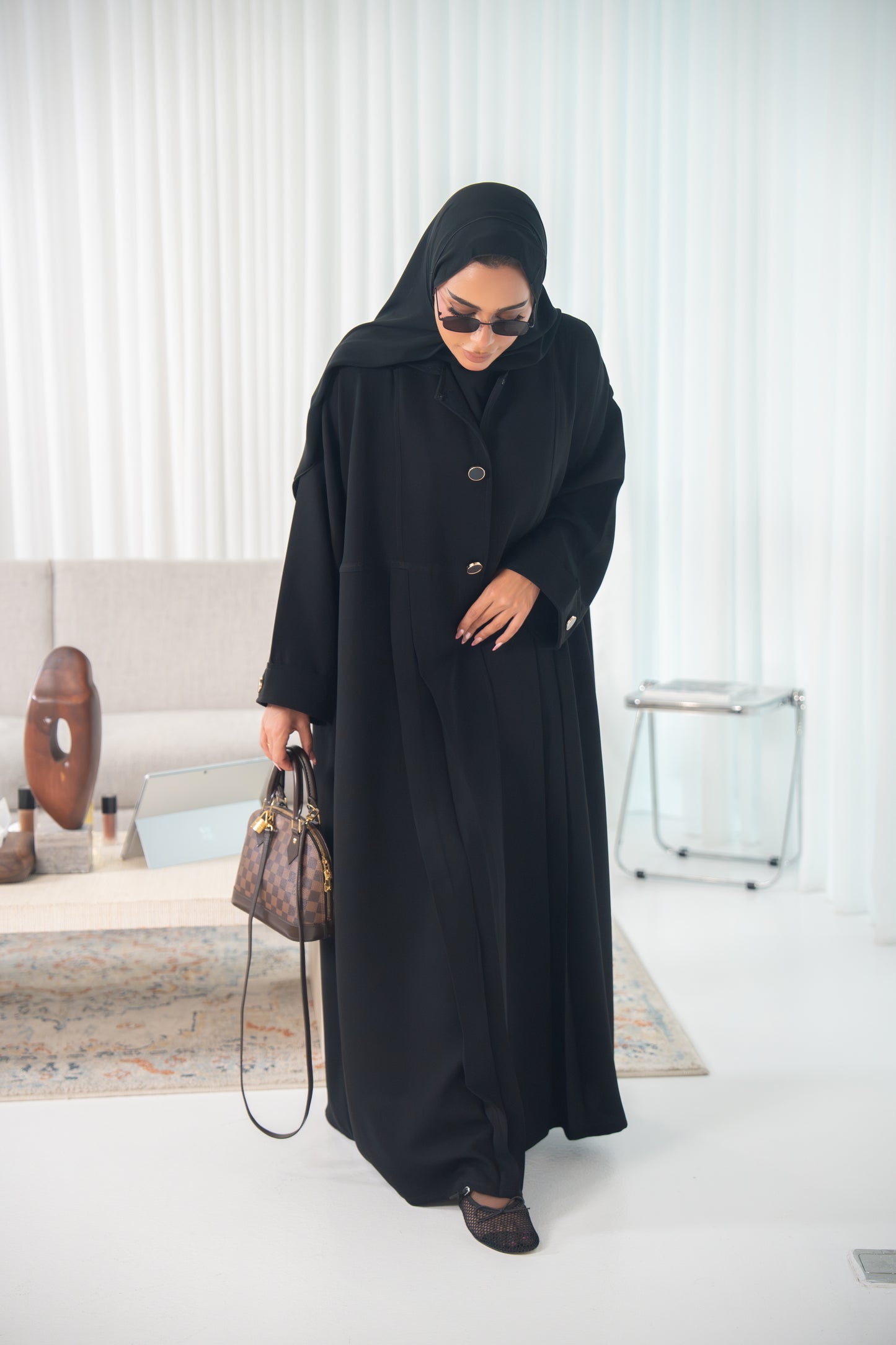 عباية ليالي – أناقة كلاسيكية في كريب كوبا