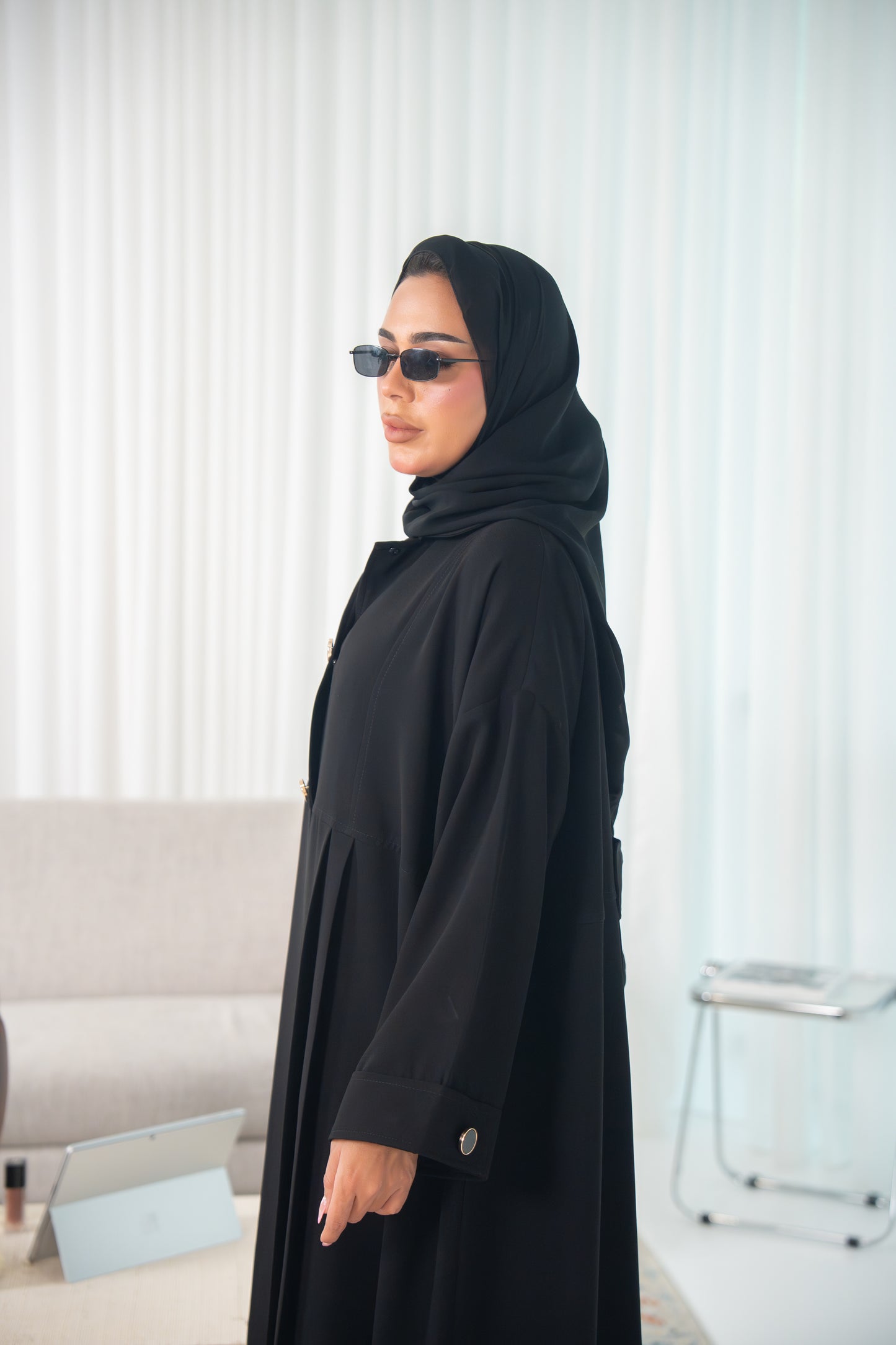 عباية ليالي – أناقة كلاسيكية في كريب كوبا