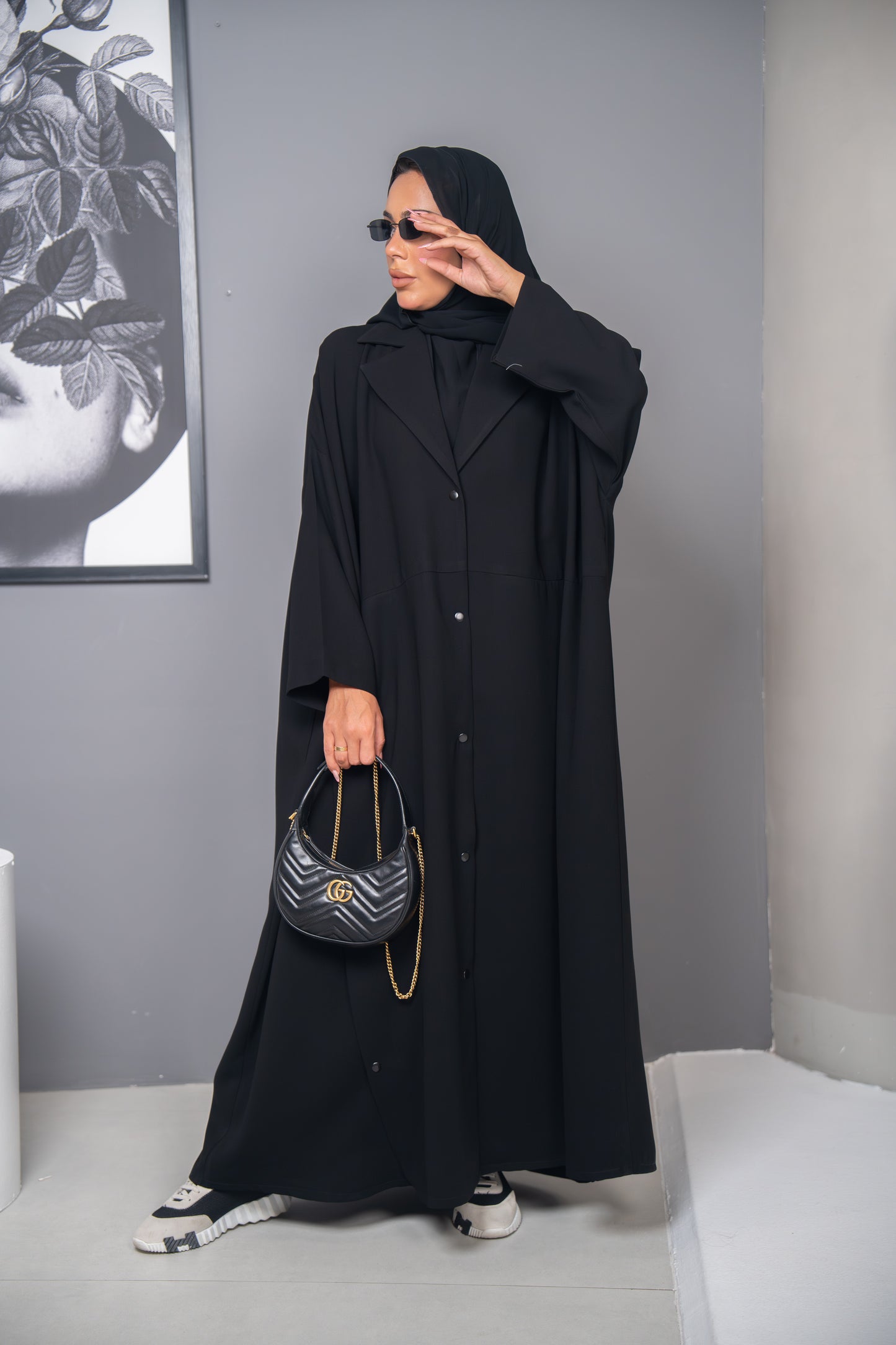 عباية نوران - تصميم أنيق من الكريب الكوبي