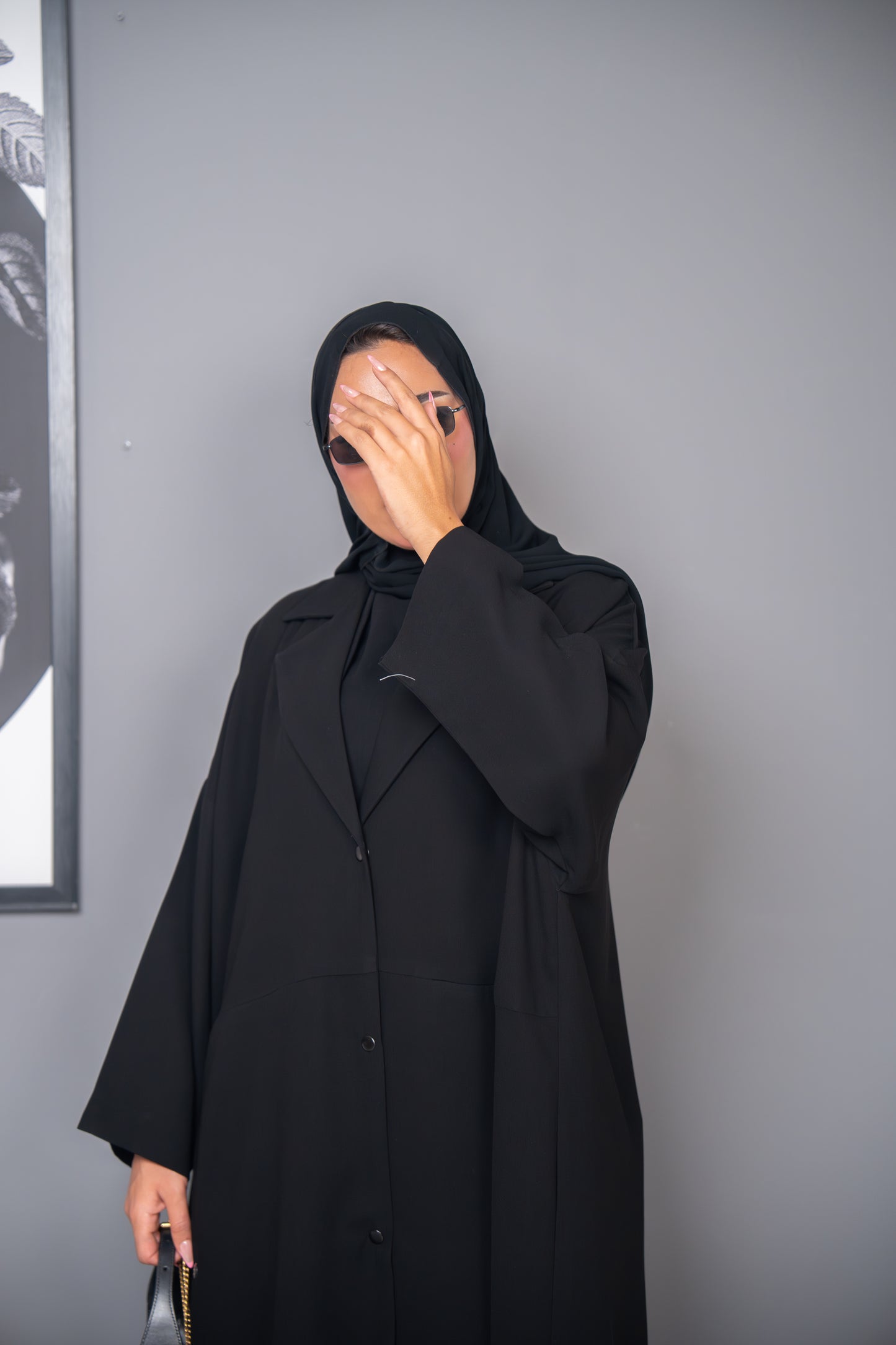 عباية نوران - تصميم أنيق من الكريب الكوبي