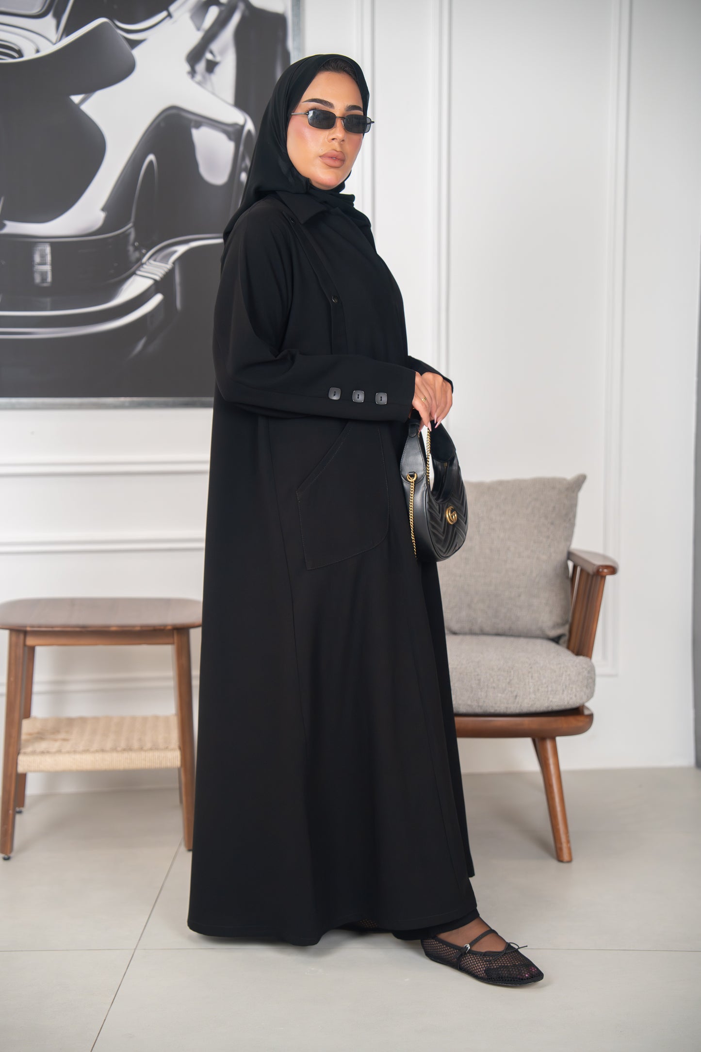 عباية رفيعة – لمسة راقية