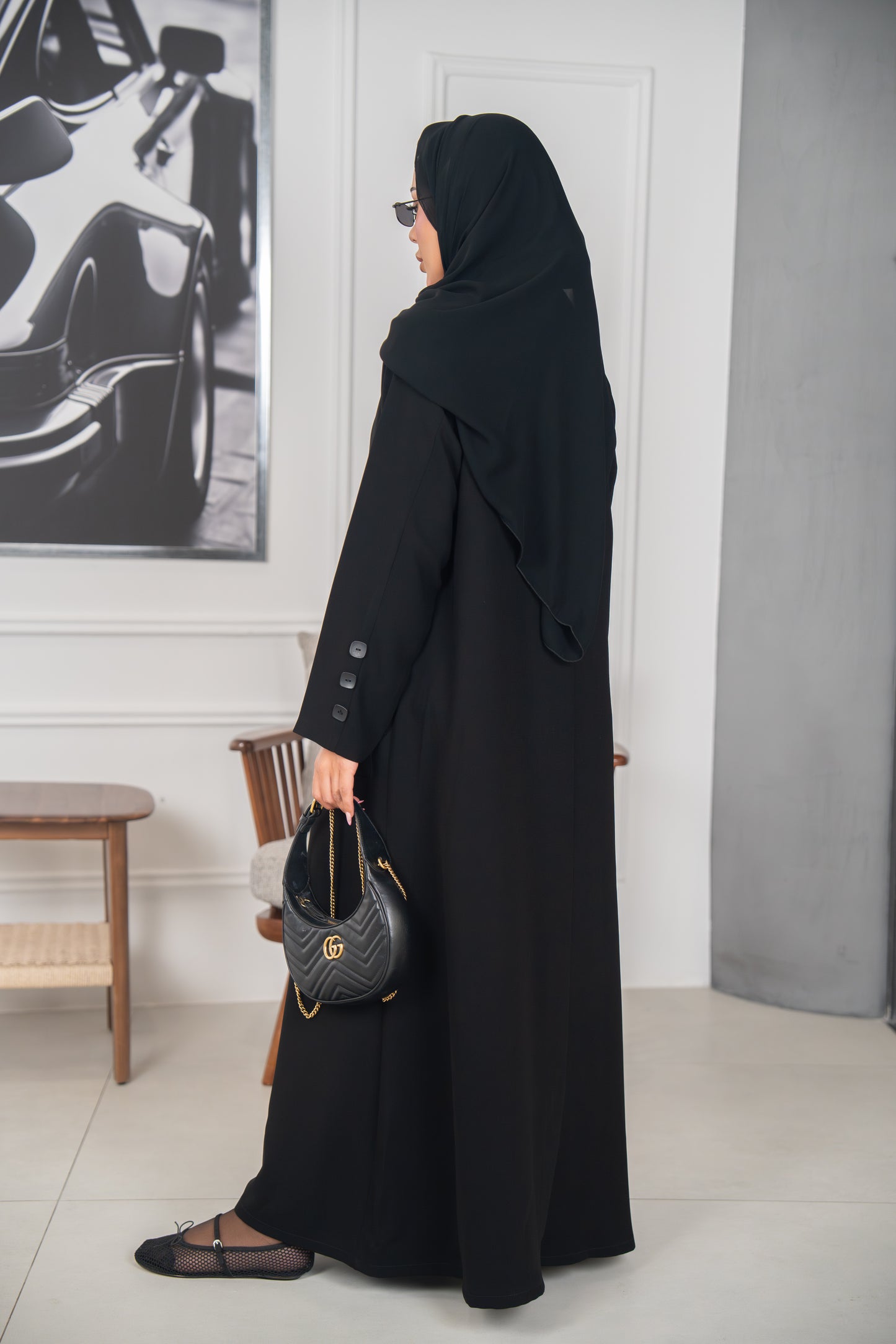 عباية رفيعة – لمسة راقية