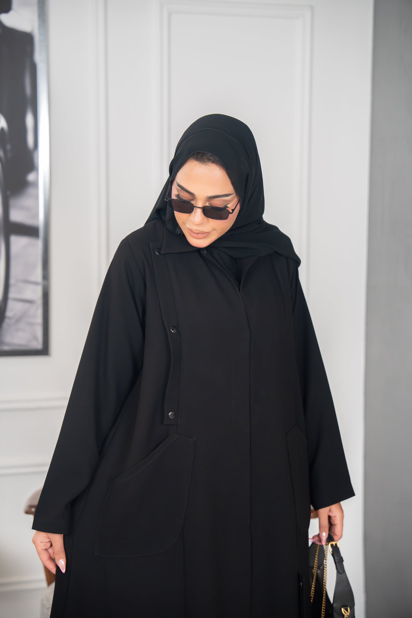 عباية رفيعة – لمسة راقية