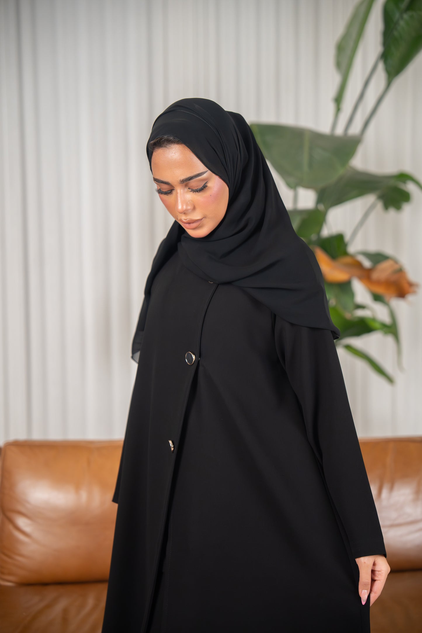 عباية دانا - بساطة جريئة في كريب كوبا