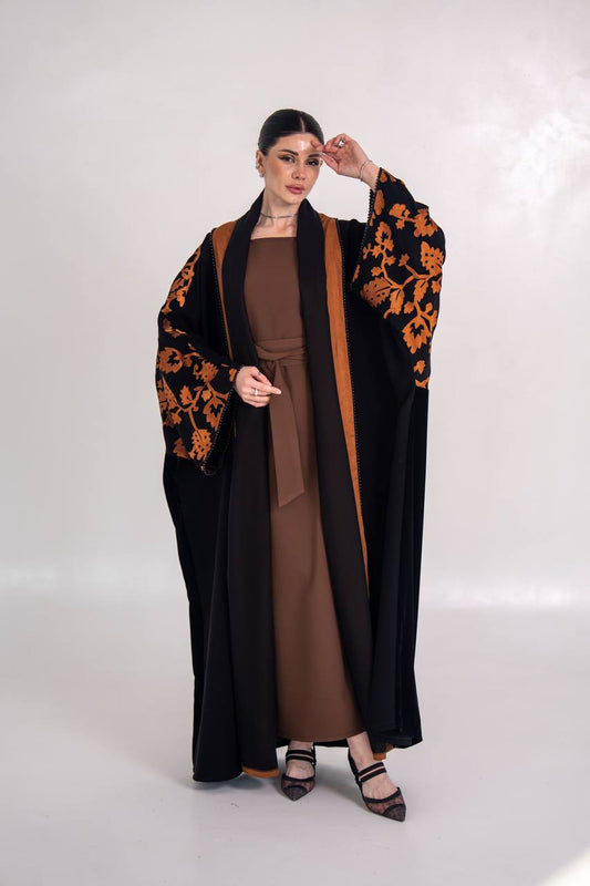 Velvet bisht abaya with embroidered crepe