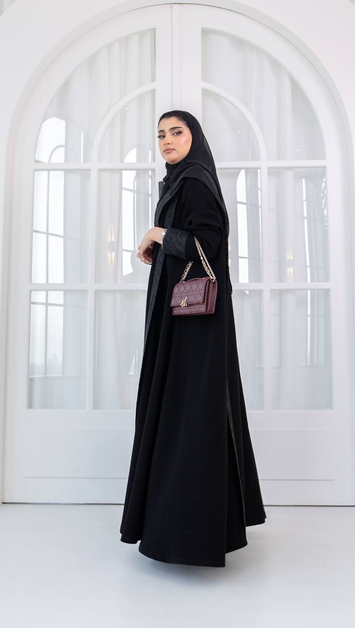 Black crepe abaya with jacquard. C:1082