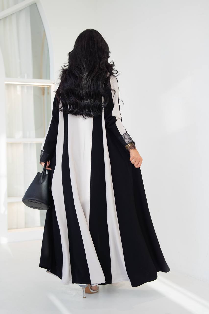 Crepe blazer abaya with lace. C:1091