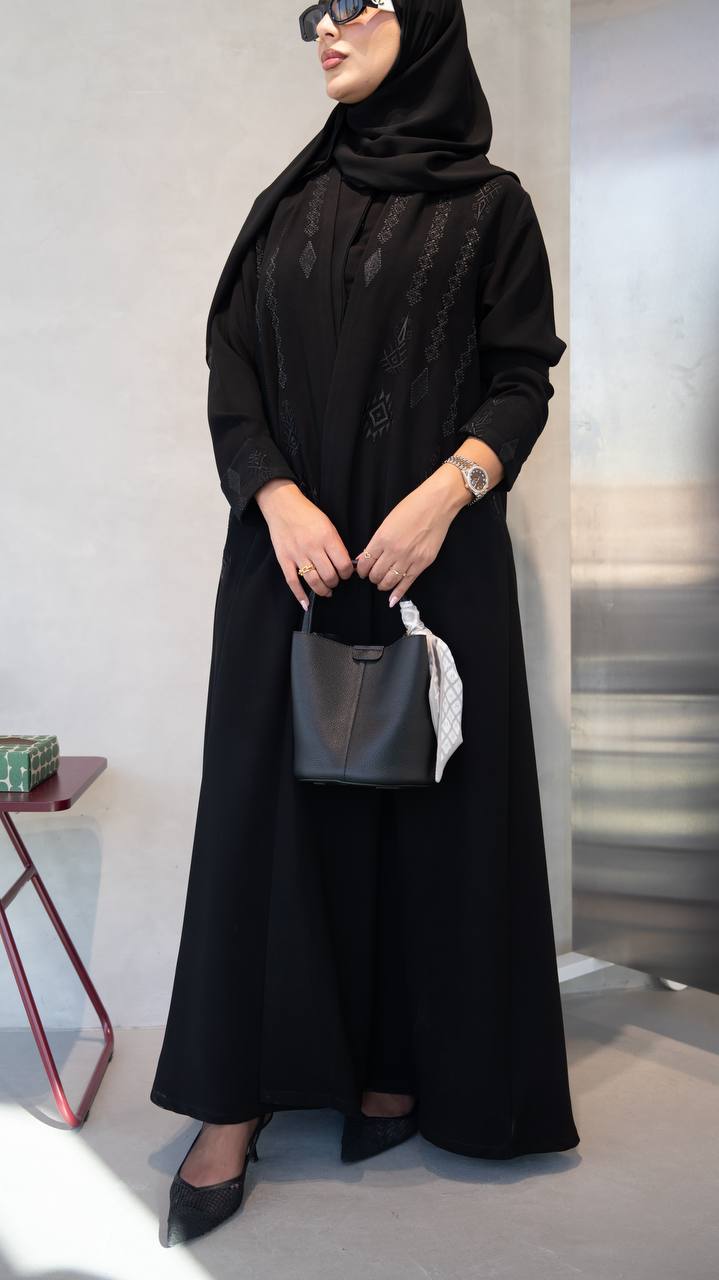 black crepe abaya. C:1102