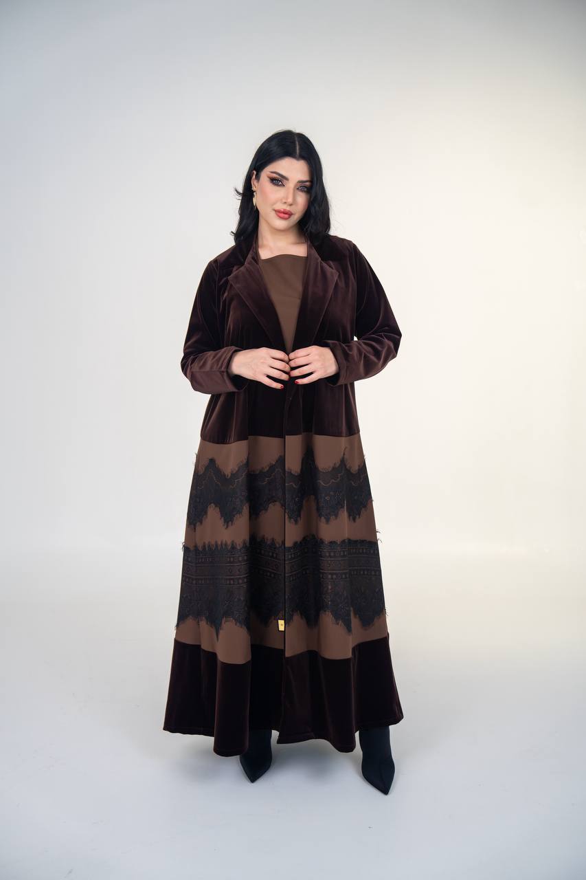 عباية بليزر مخمل و كريب مع جوبير