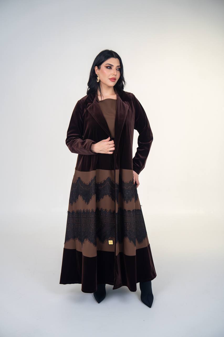 عباية بليزر مخمل و كريب مع جوبير