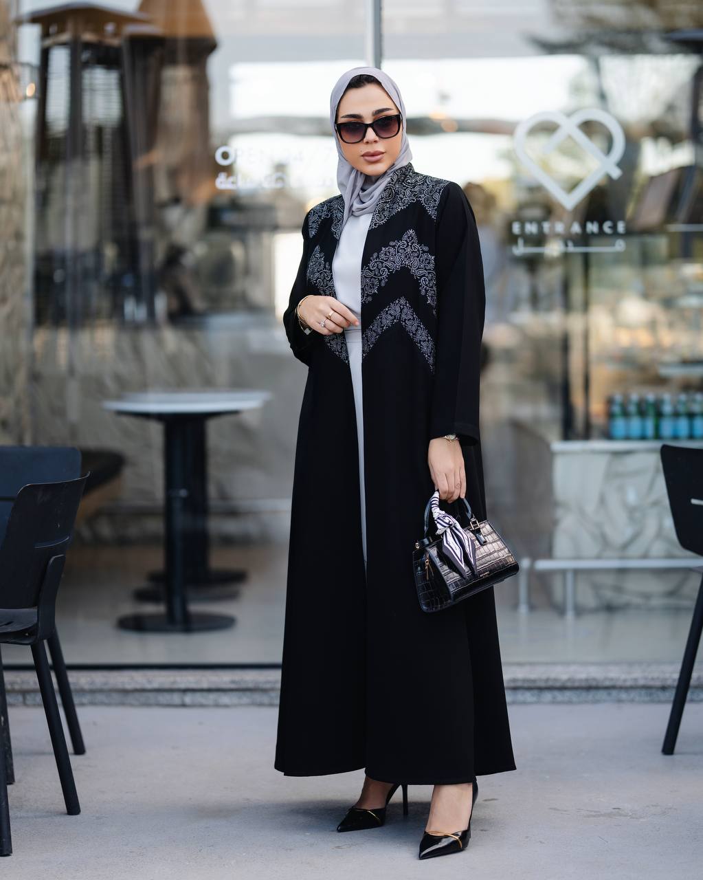 Black crepe abaya with white embroidery