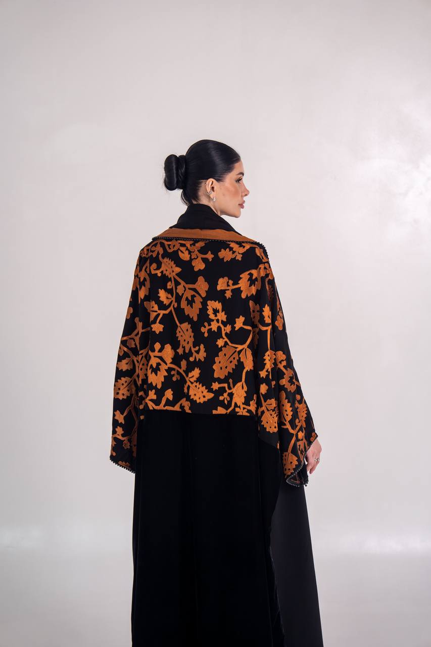 Velvet bisht abaya with embroidered crepe