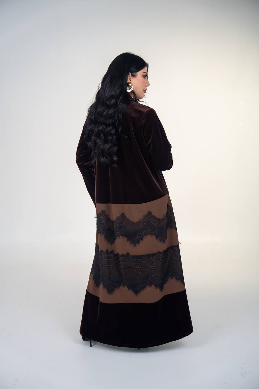 عباية بليزر مخمل و كريب مع جوبير