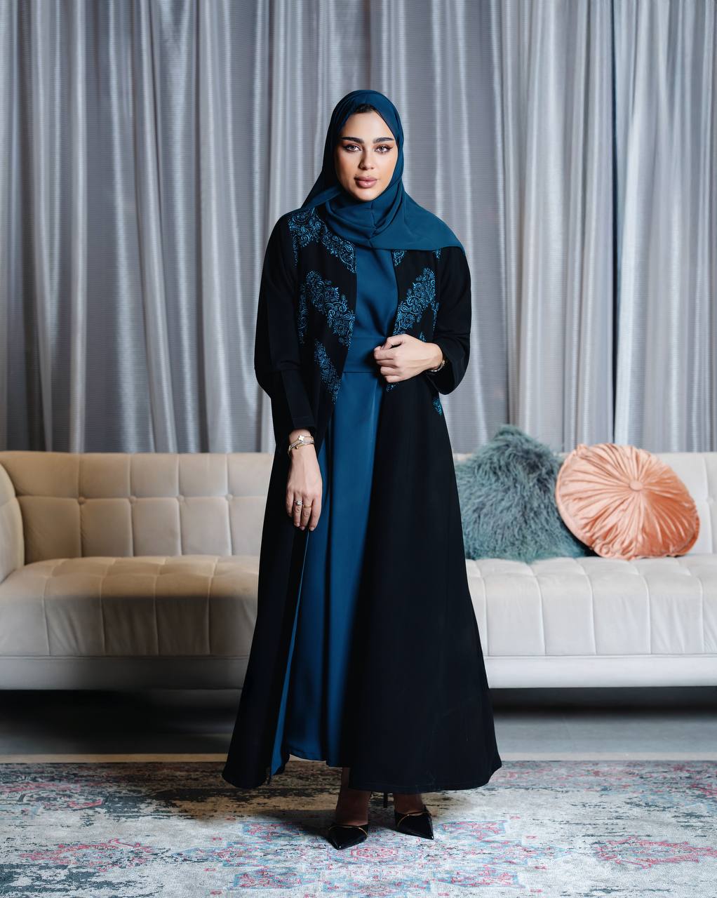 Black crepe abaya with embroidery