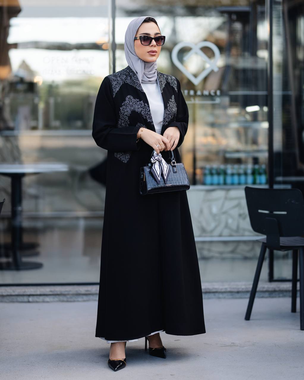 Black crepe abaya with white embroidery