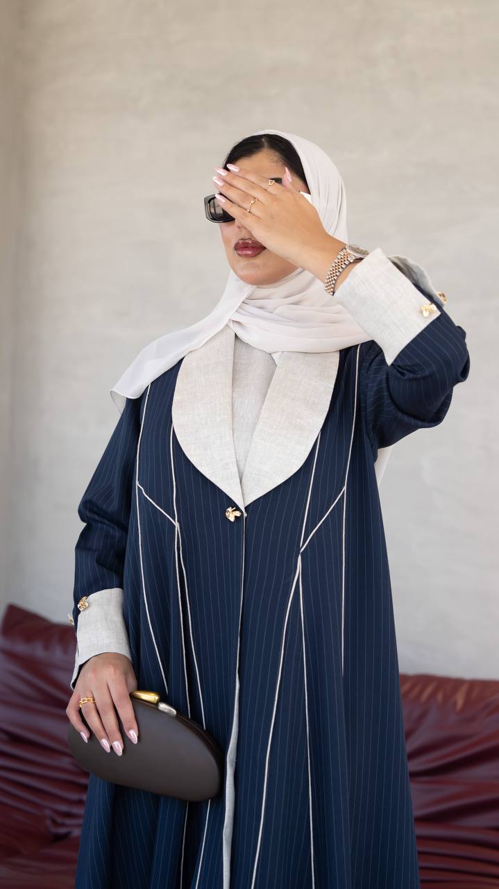 Linen abaya in navy blue . C:1097