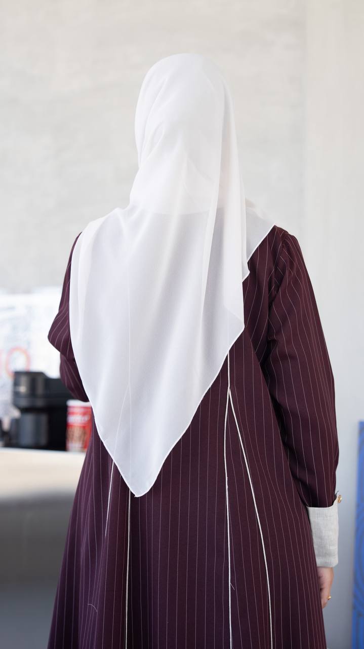 Linen abaya, burgundy color. C:1097