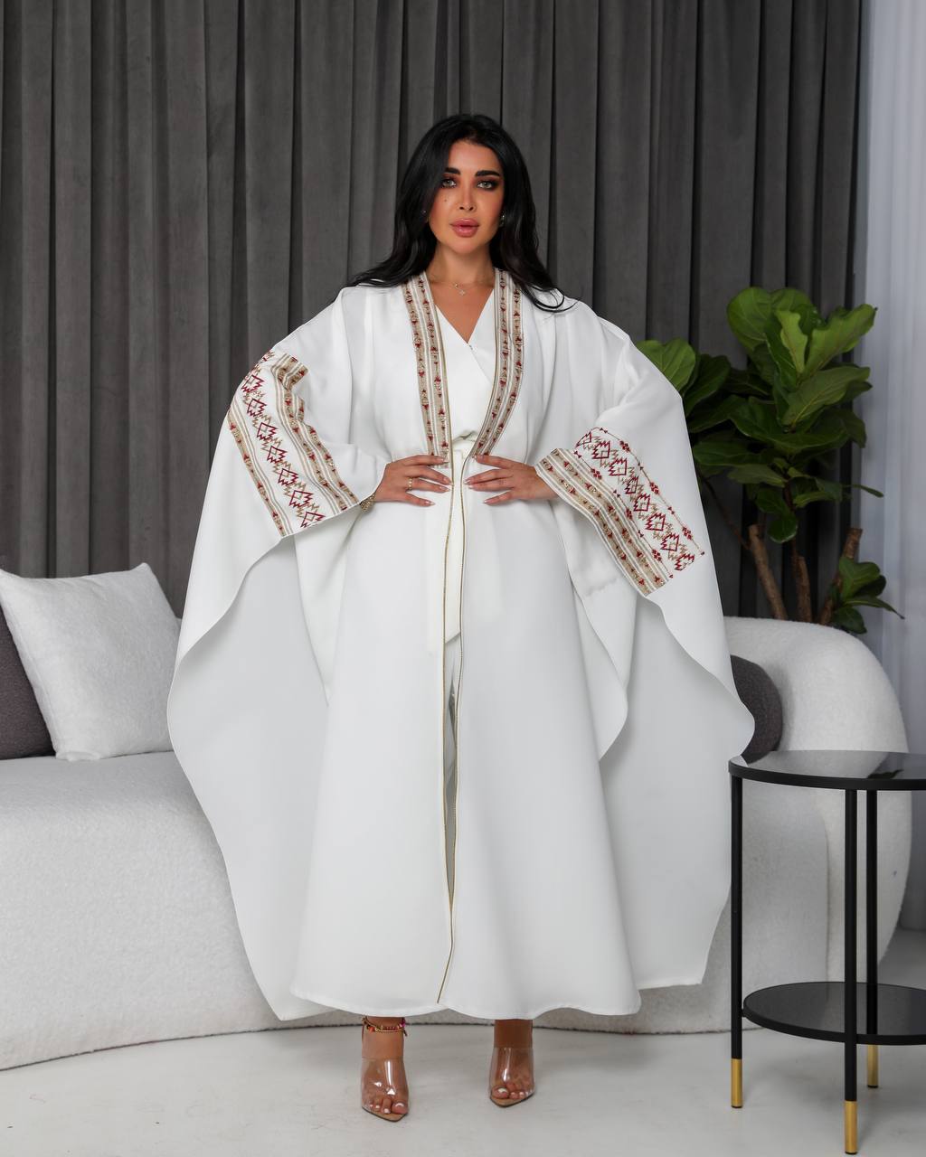 White crepe shawl with embroidery.C;1054