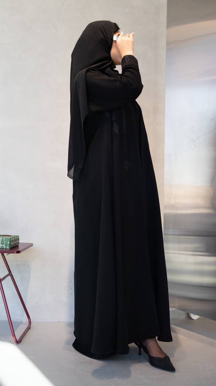 black crepe abaya. C:1102