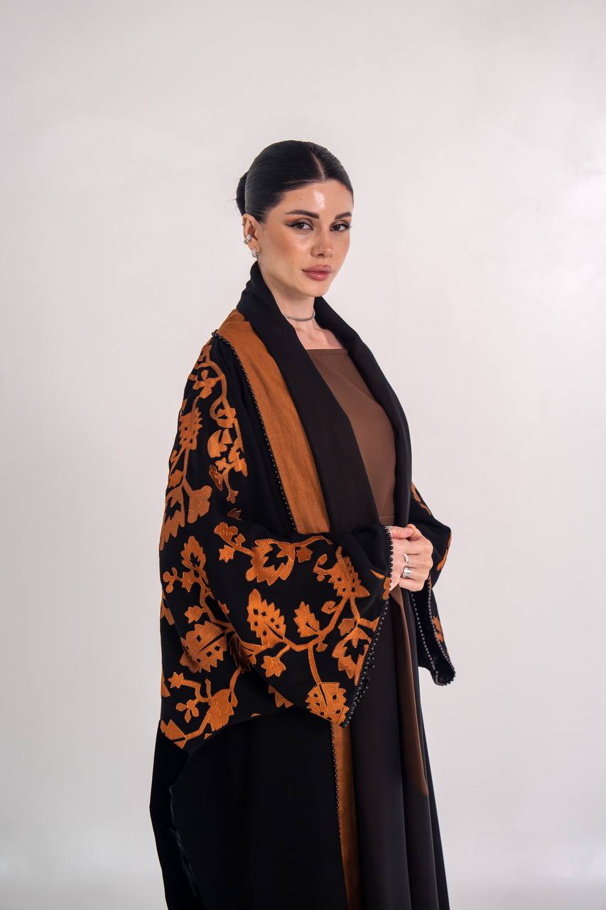 Velvet bisht abaya with embroidered crepe