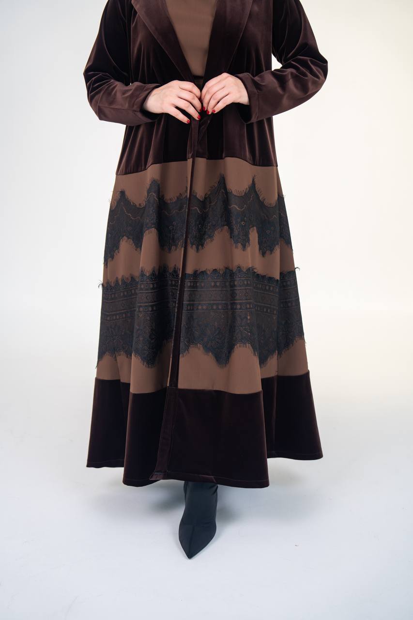 عباية بليزر مخمل و كريب مع جوبير