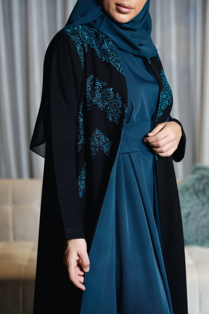 Black crepe abaya with embroidery