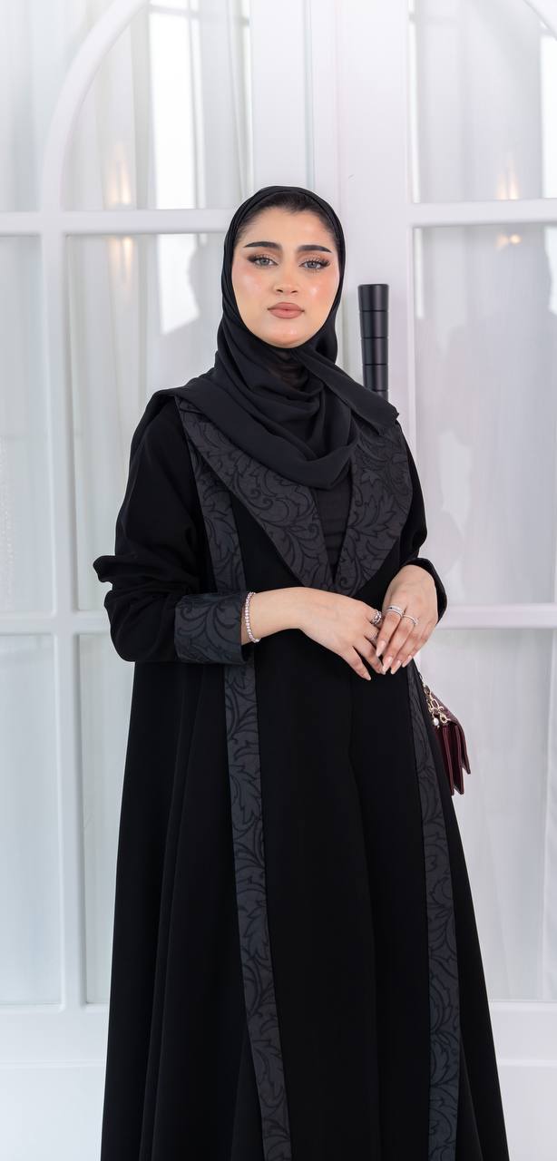 Black crepe abaya with jacquard. C:1082